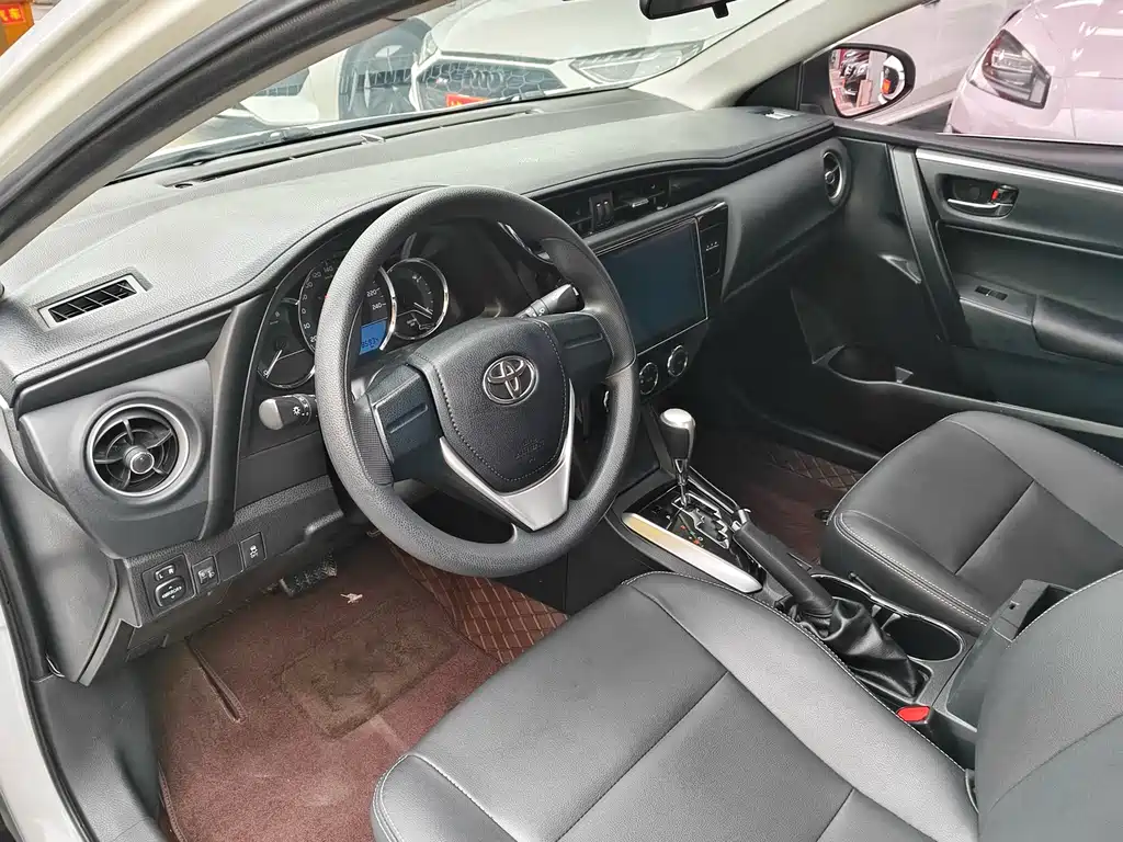 Toyota Corolla — миниатюра 4