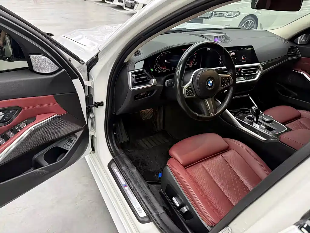 BMW 3 Series — миниатюра 10