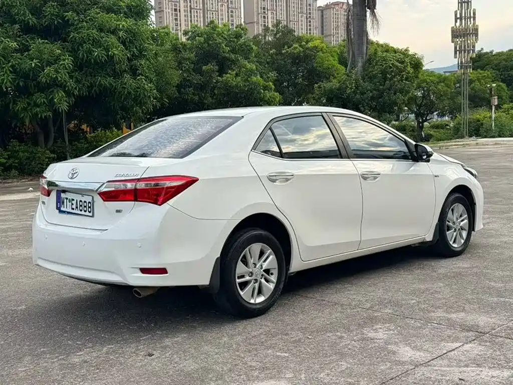 Toyota Corolla — миниатюра 7