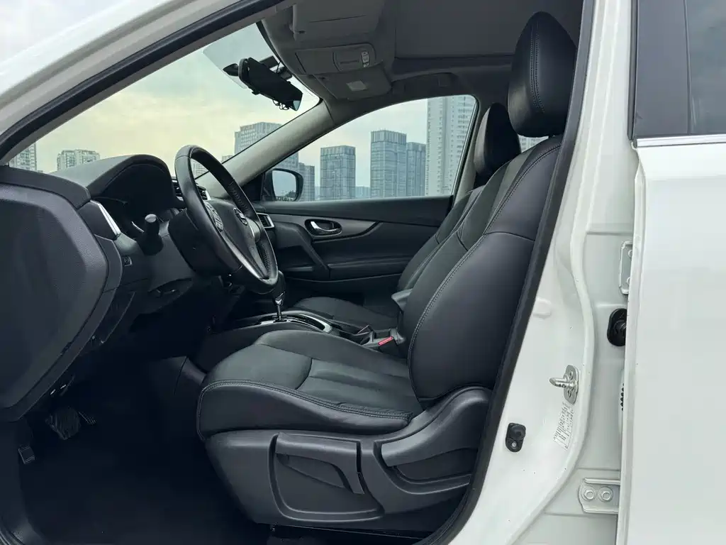 Nissan X-Trail — миниатюра 6