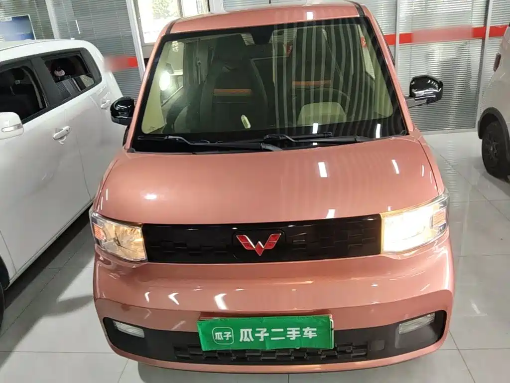 Wuling MINIEV — миниатюра 3