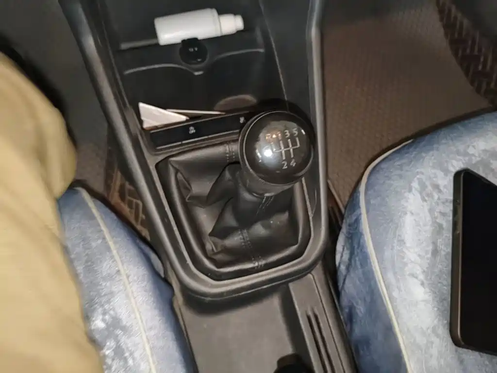 Volkswagen Santana — миниатюра 19