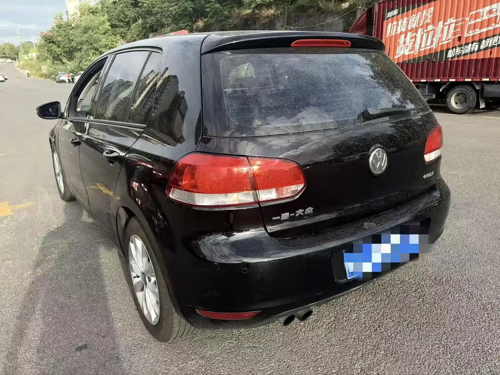 Volkswagen Golf — миниатюра 8