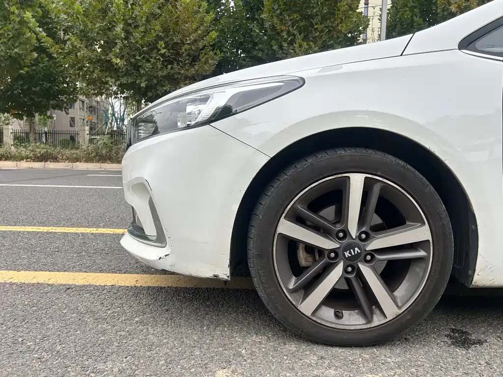 Kia K3 — миниатюра 16