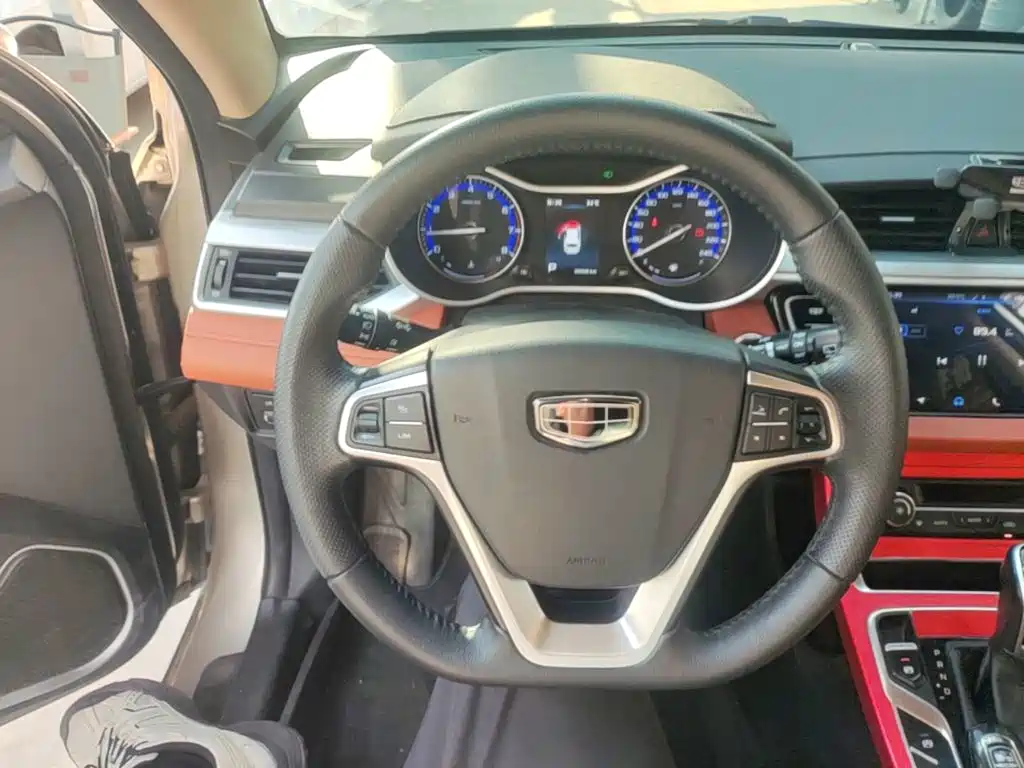 Geely Vision S1 — миниатюра 11