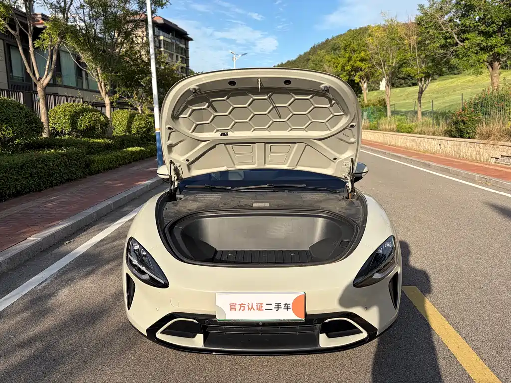 Xiaomi SU7 — миниатюра 9