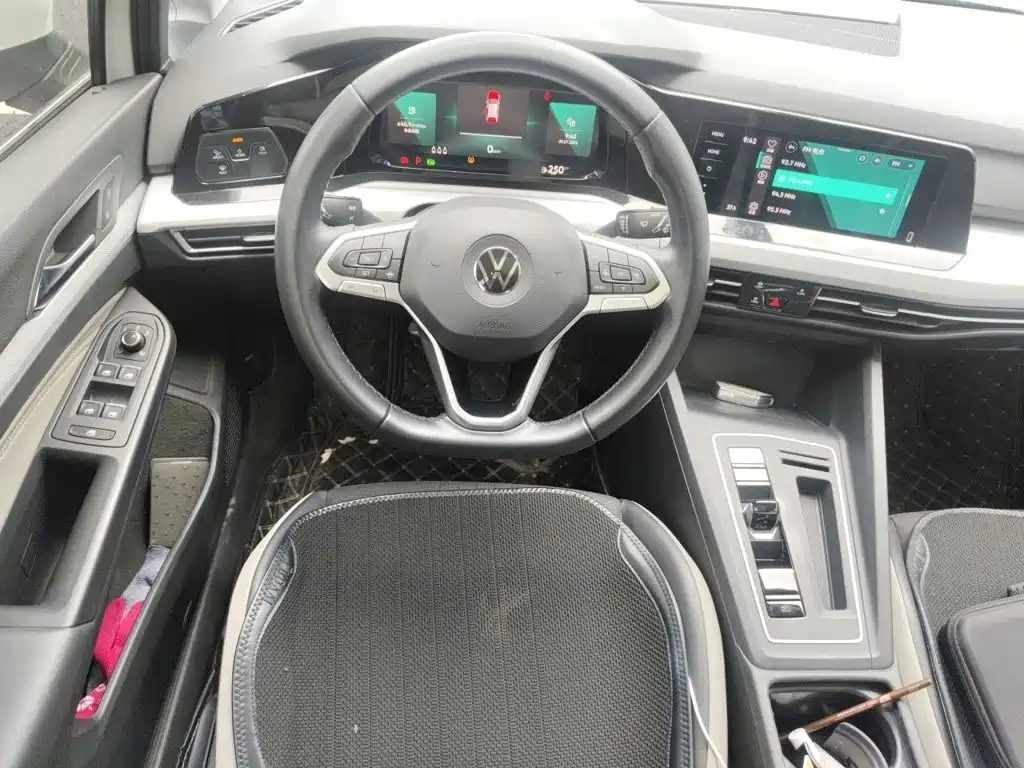 Volkswagen Golf — миниатюра 3