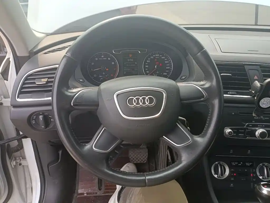 Audi Q3 — миниатюра 11