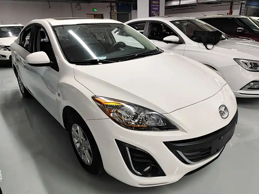 Mazda 3 Xingcheng — миниатюра 4
