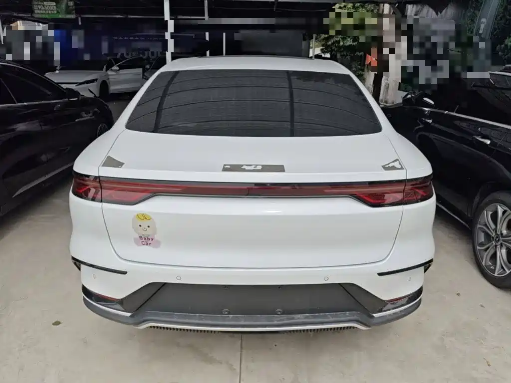BYD Han — миниатюра 12