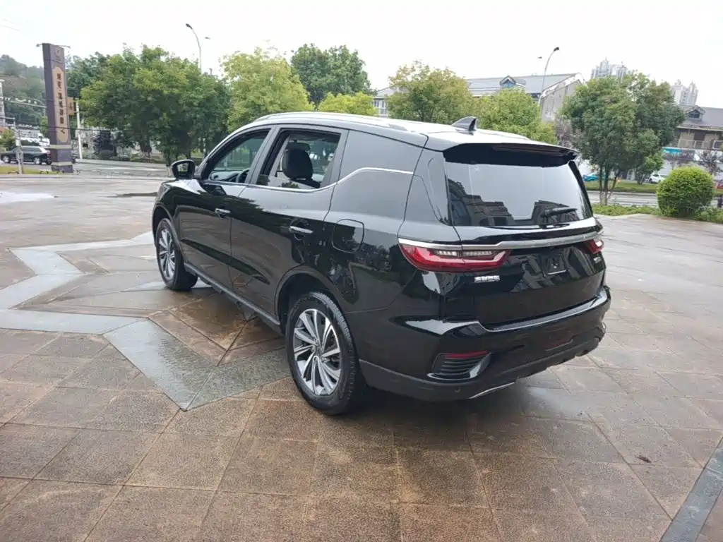Geely Vision X6 — миниатюра 5