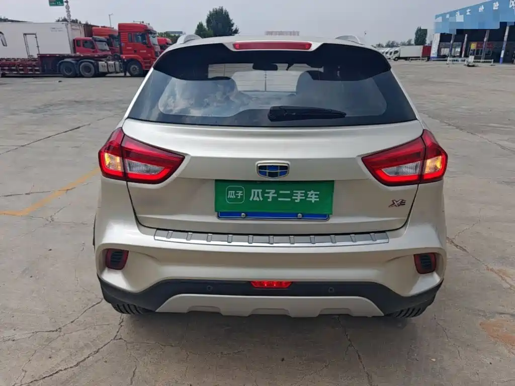 Geely Vision X3 — миниатюра 6