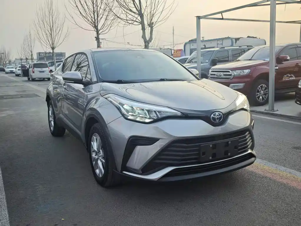 Toyota IZOA — миниатюра 3