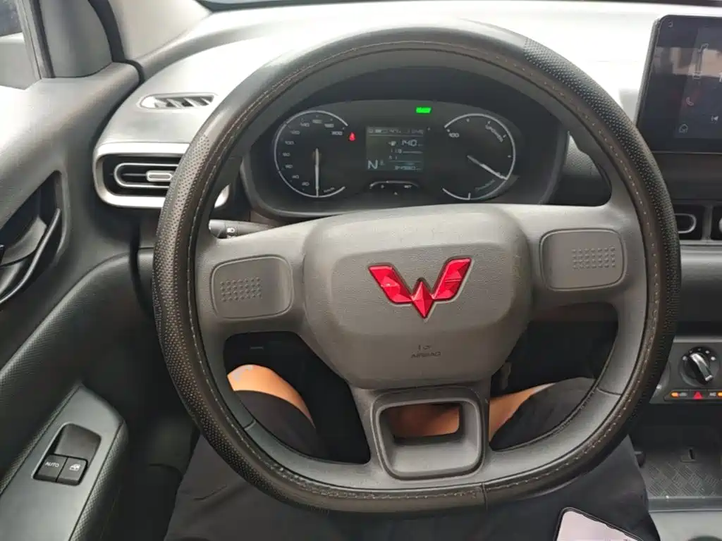 Wuling Hongguang EV — миниатюра 11
