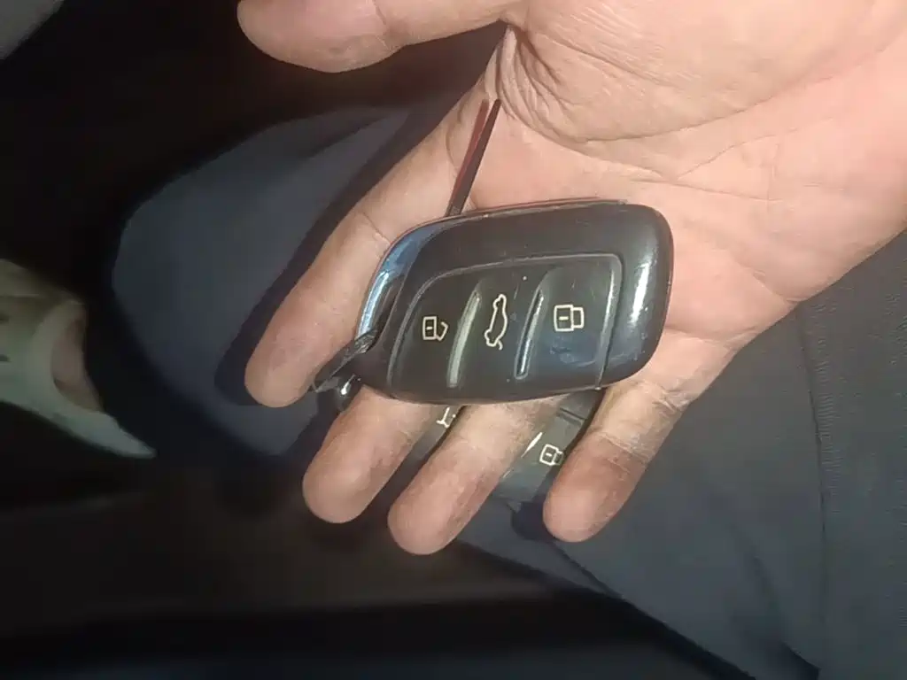 Roewe i5 — миниатюра 9