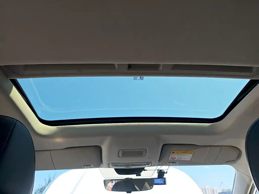Roewe i5 — миниатюра 18