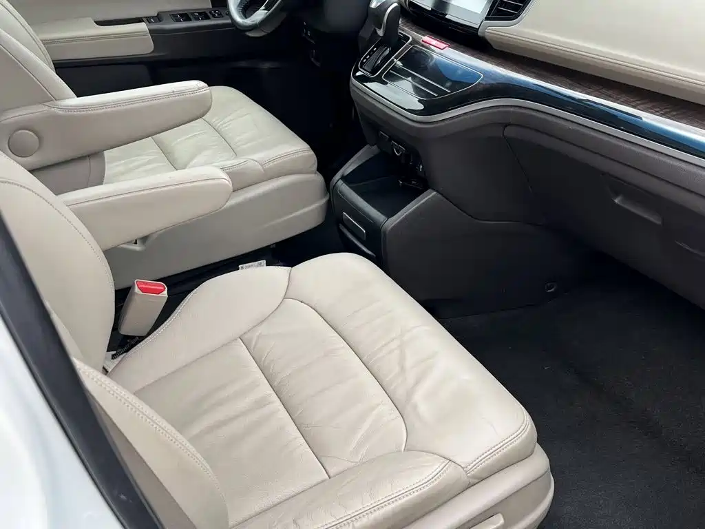 Honda Odyssey — миниатюра 13