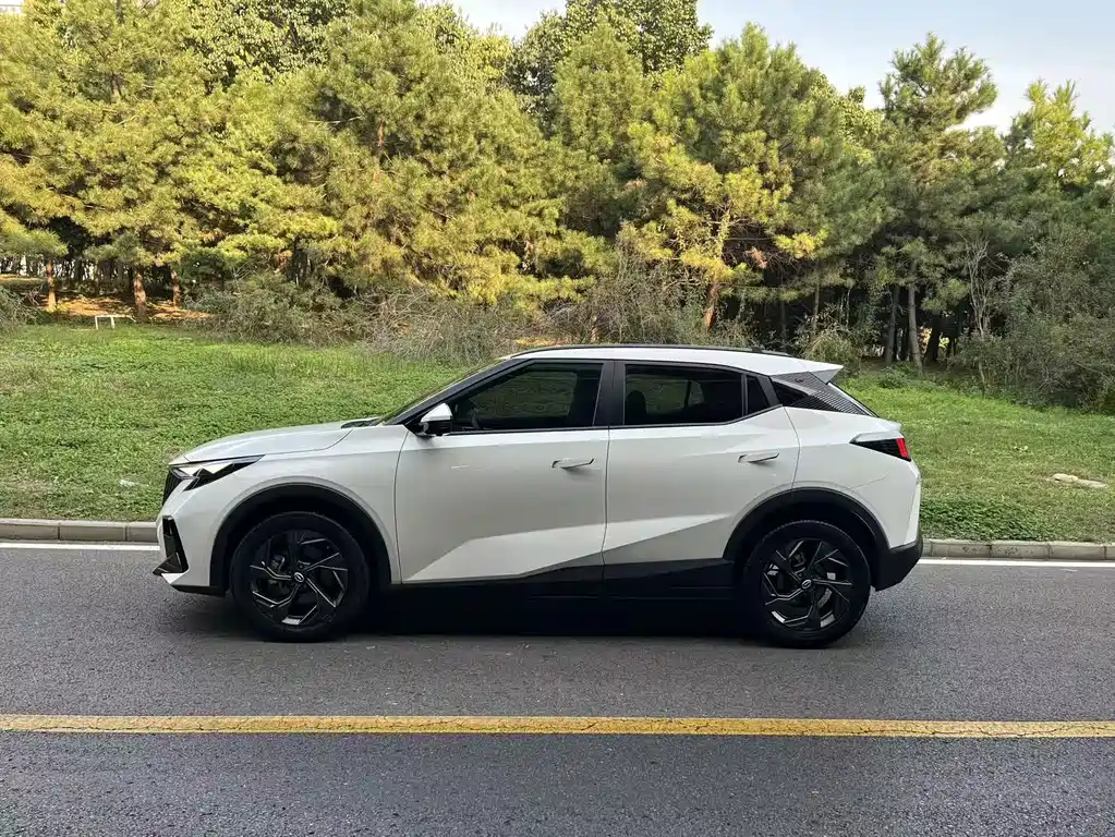 GAC Motor Trumpchi GS3 — миниатюра 4