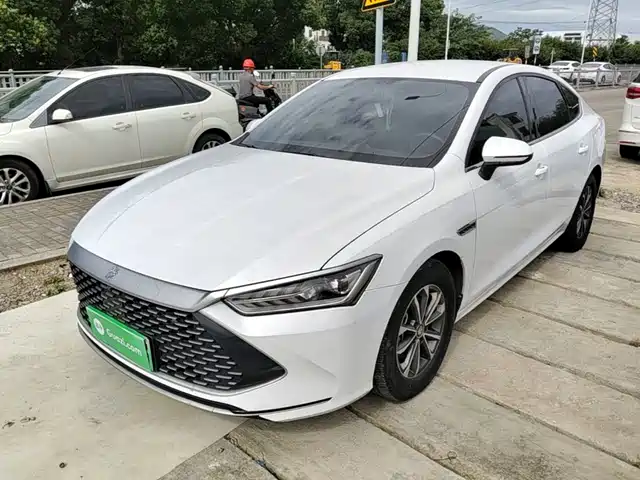2023 BYD Qin