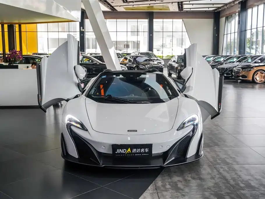 McLaren 675LT 2017 3.8L AT