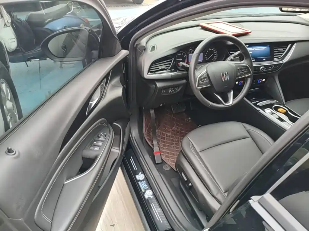 Buick Regal — миниатюра 16