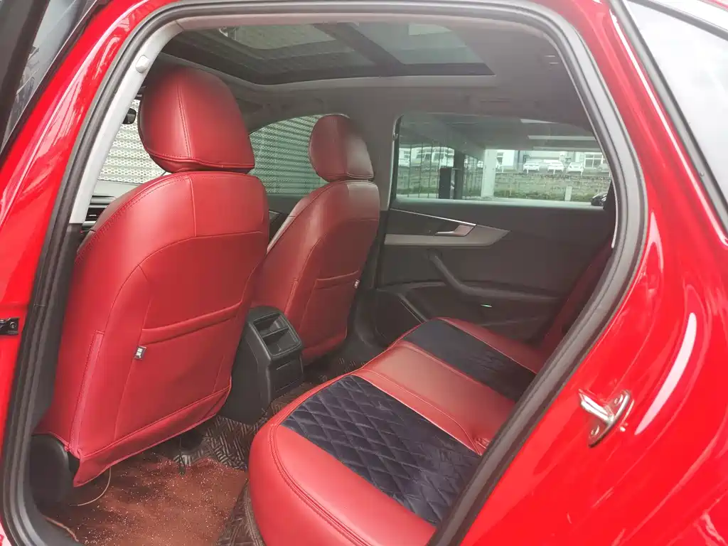 Audi A4L — миниатюра 10