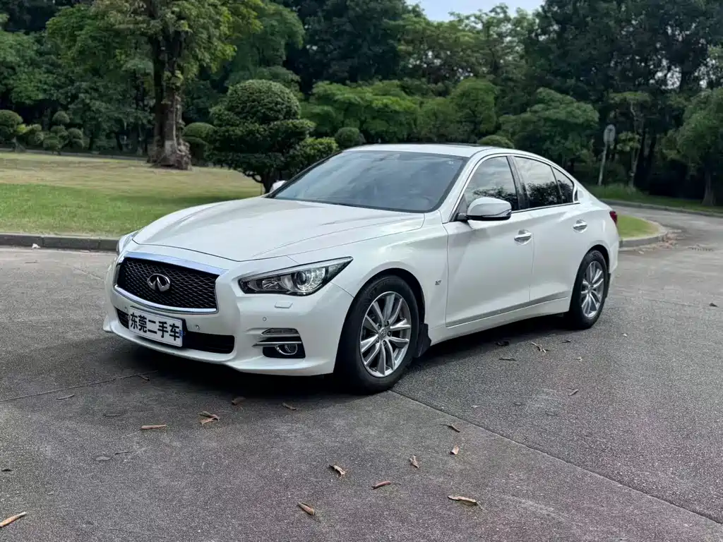 Infiniti Q50