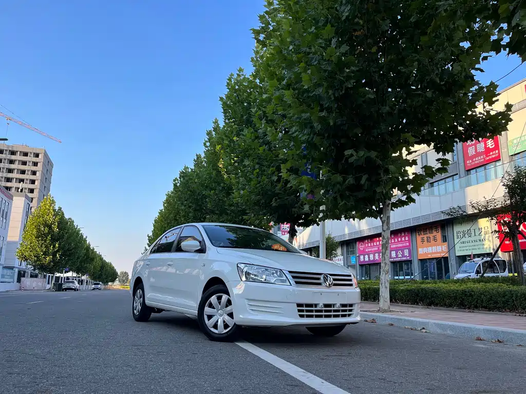 Volkswagen Santana — миниатюра 9