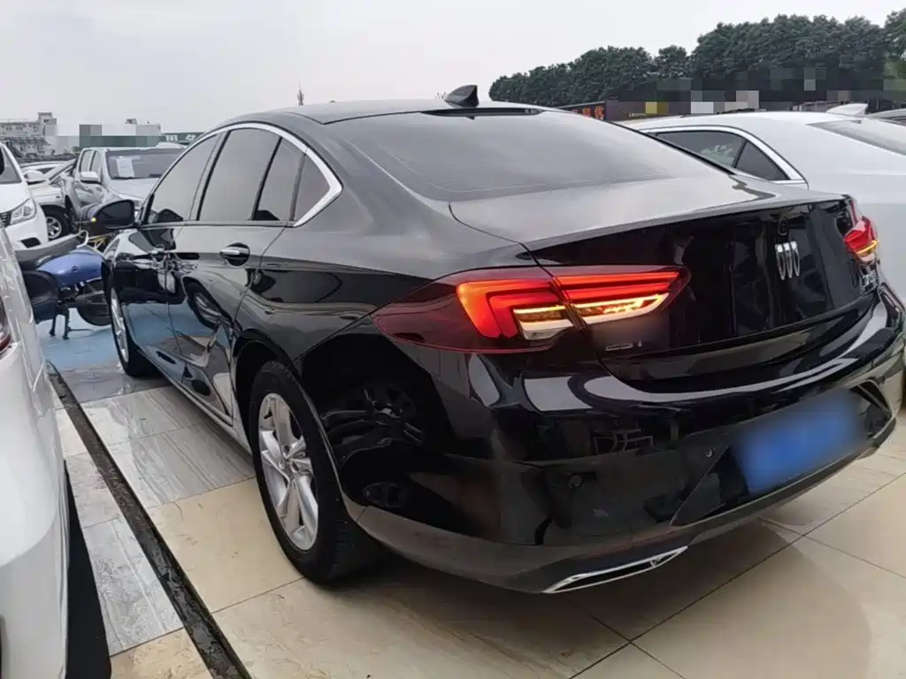 Buick Regal — миниатюра 5