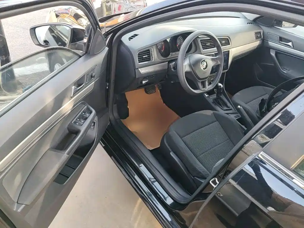 Volkswagen Lavida — миниатюра 16