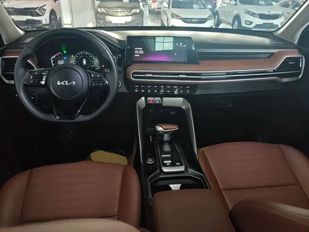 Kia Sportage — миниатюра 10