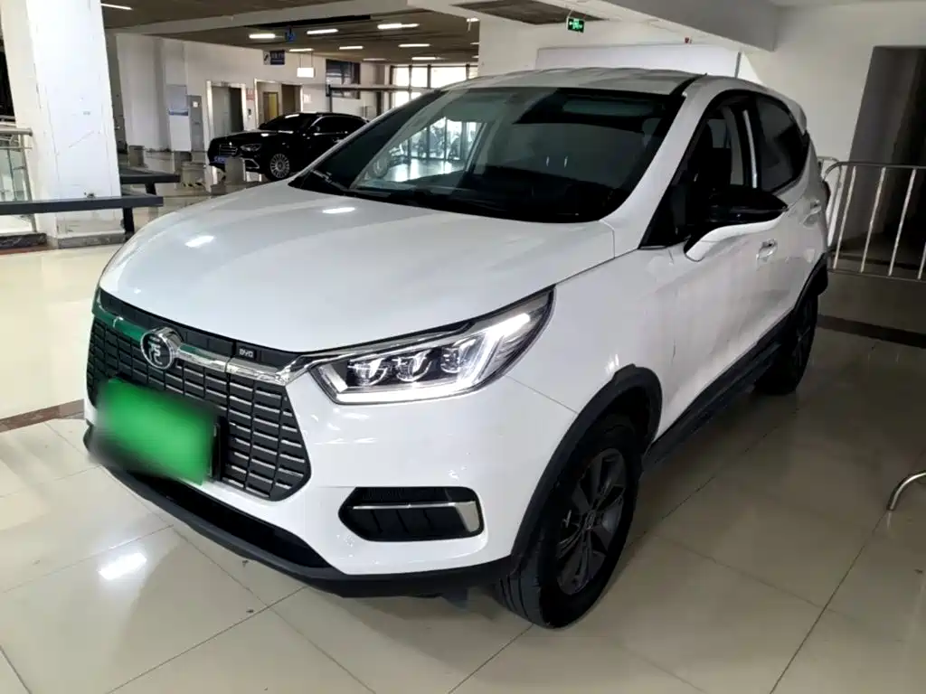 BYD Yuan EV — миниатюра 2