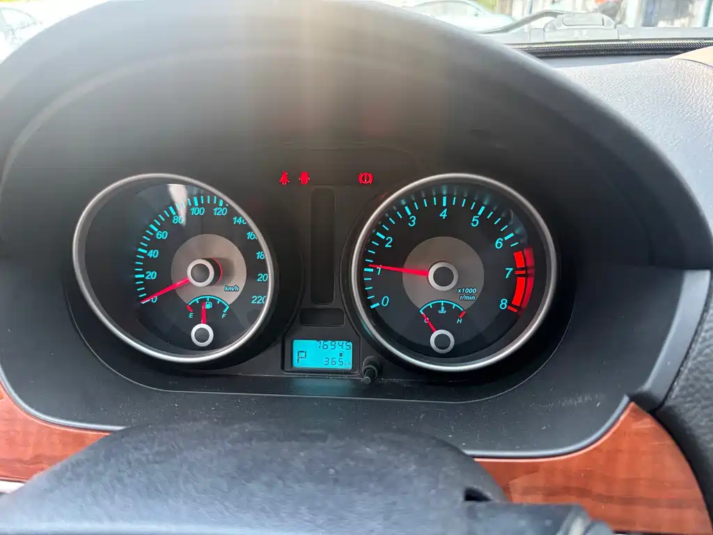 Buick Excelle — миниатюра 16