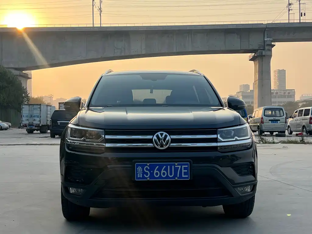 Volkswagen Tharu — миниатюра 2