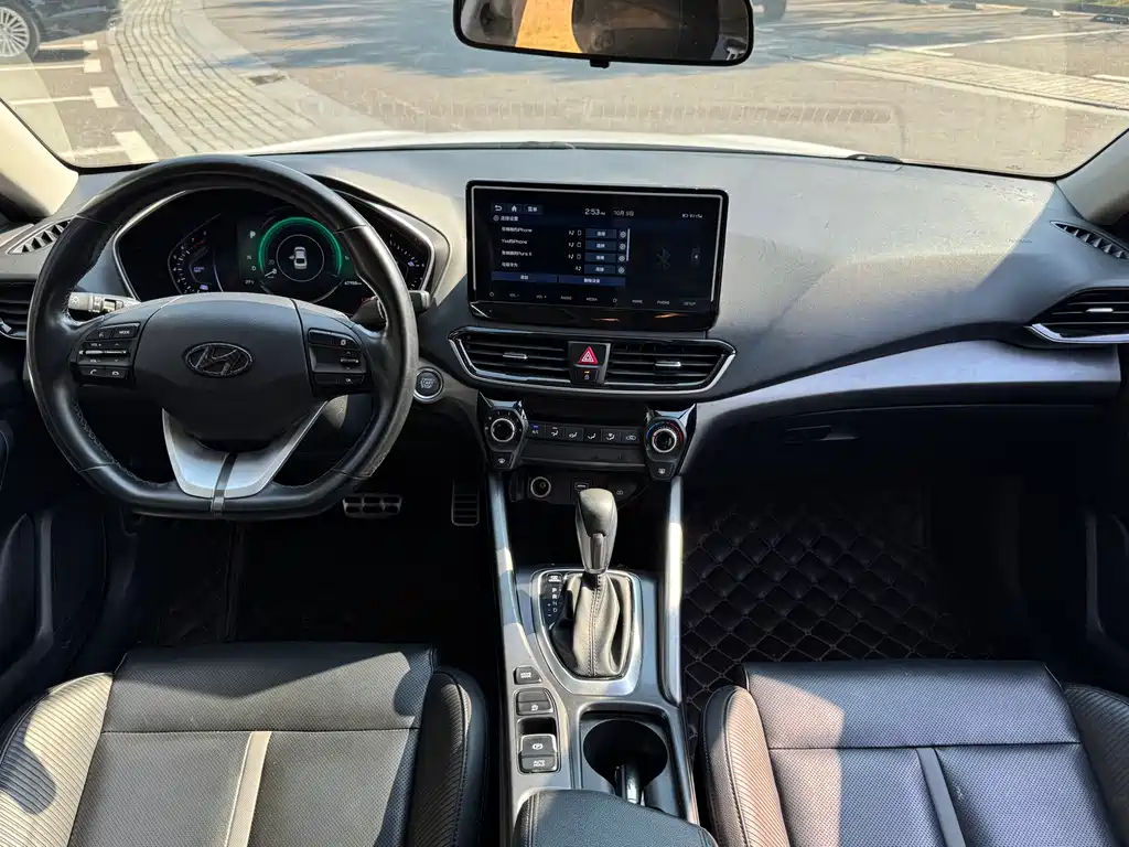 Hyundai Fista — миниатюра 6