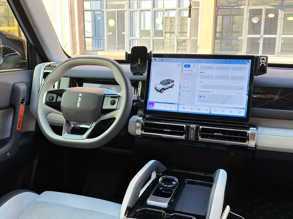 iCAR iCAR 03 — миниатюра 16