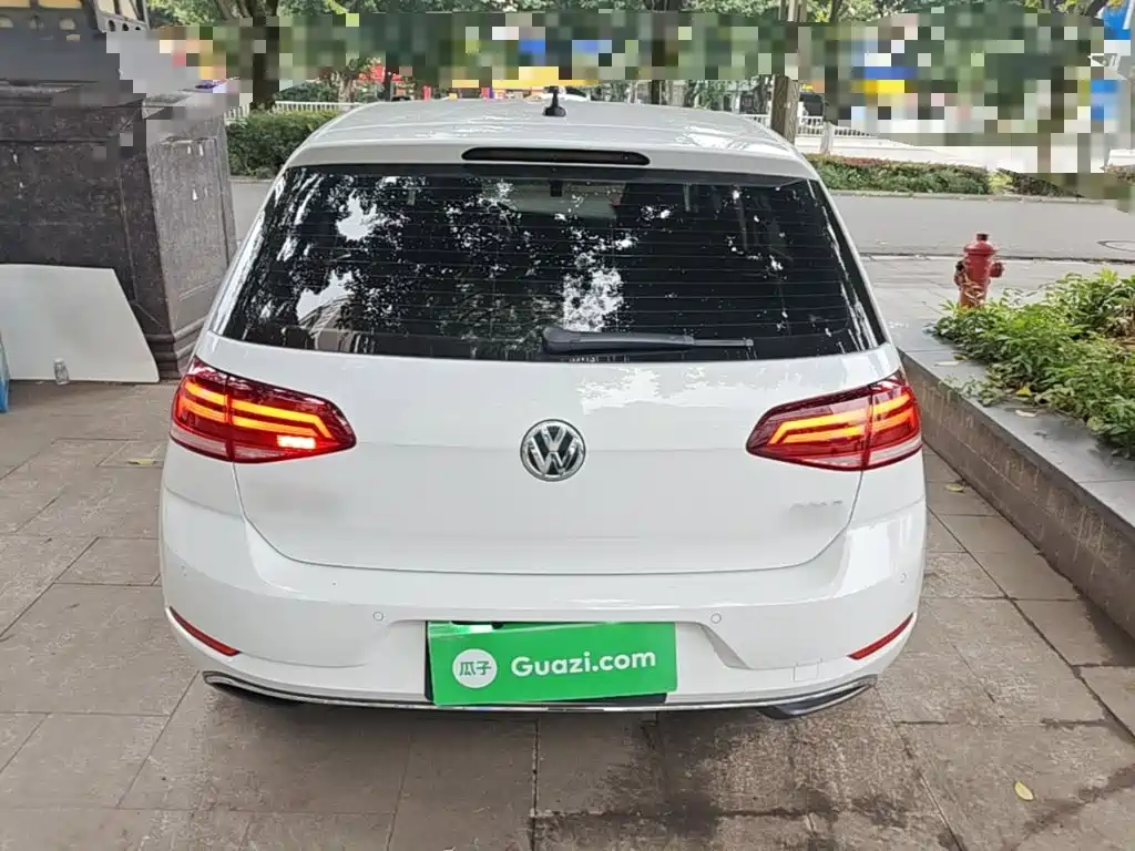 Volkswagen Golf — миниатюра 6