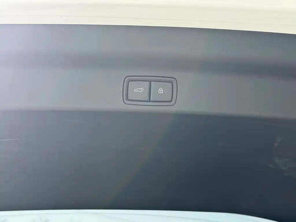 Li Auto Li L7 — миниатюра 11
