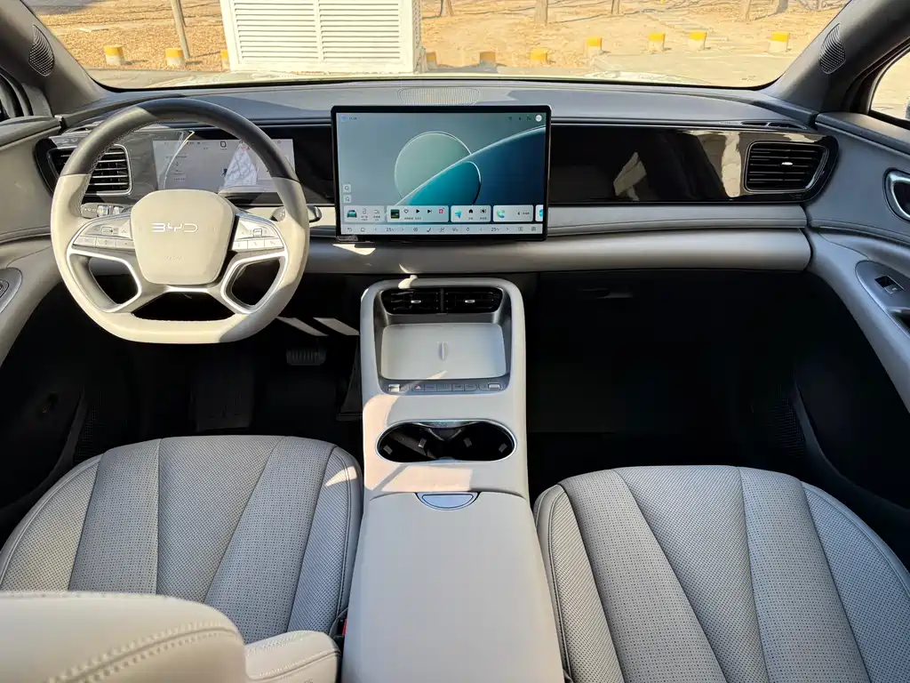 BYD SEA LION 06 NEW ENERGY