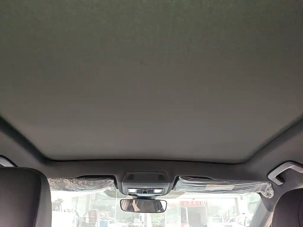 Volkswagen ID.4 X — миниатюра 18