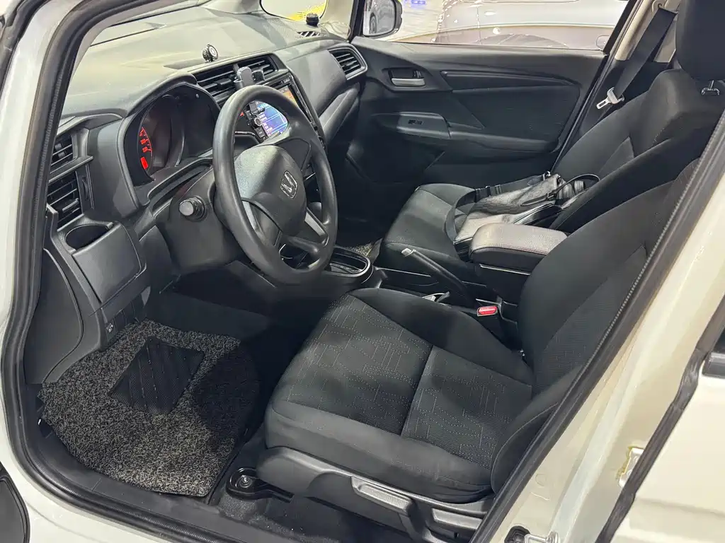 Honda Fit 1.5L LX CVT Comfort Type, фото 2