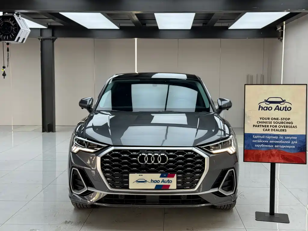 Audi Q3 Sportback 35 TFSI Progressive Type, фото 2
