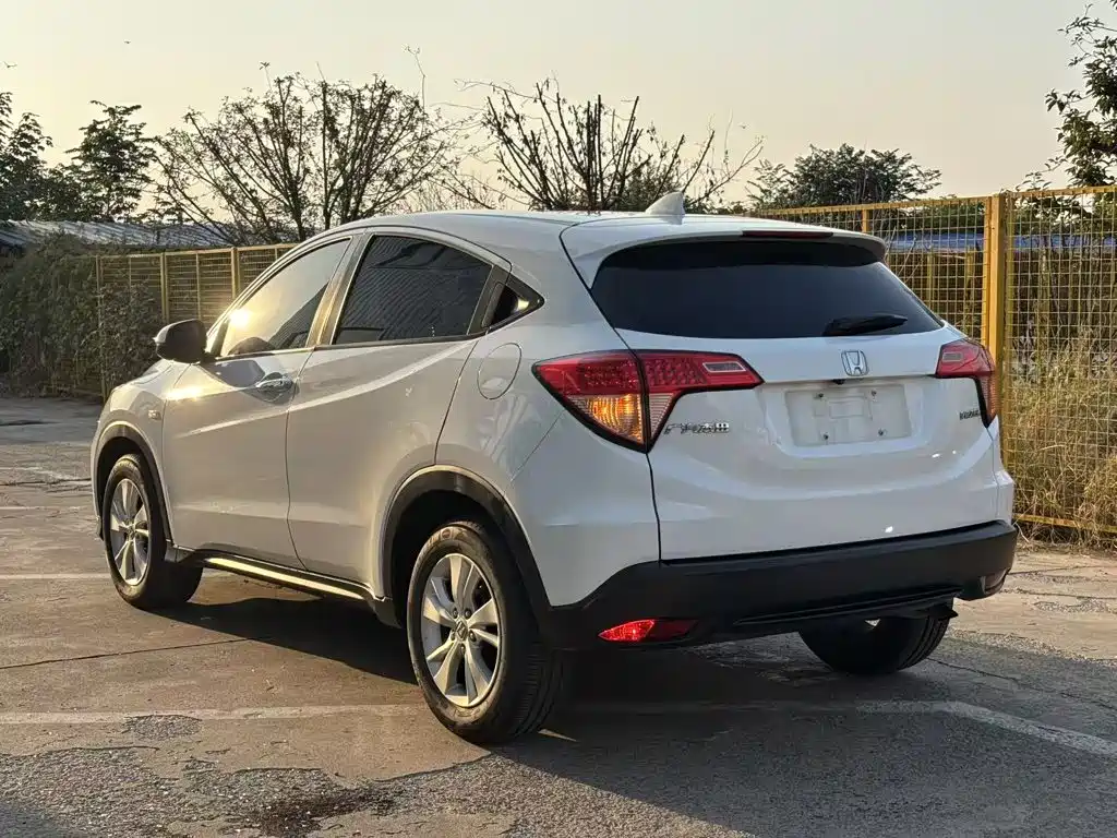 Honda Vezel — миниатюра 5