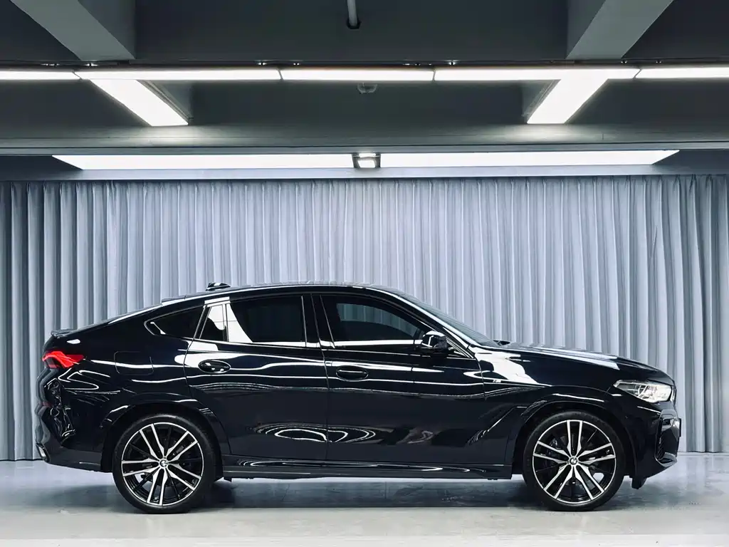 BMW X6 2022 xDrive40i Premium M Sport