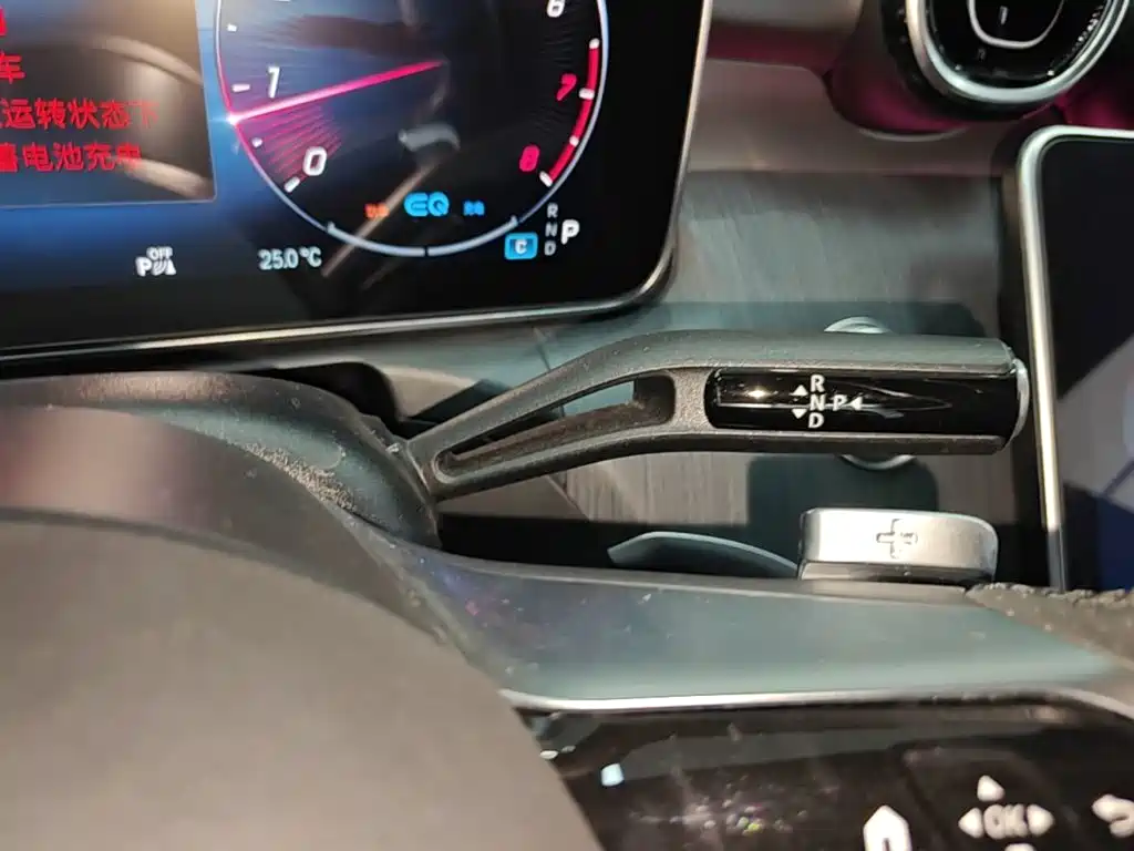 Mercedes-Benz C-Class — миниатюра 14