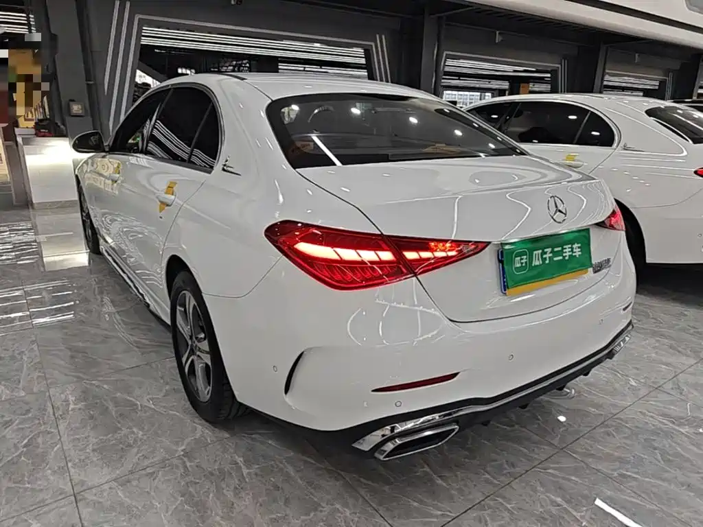 Mercedes-Benz C-Class — миниатюра 5