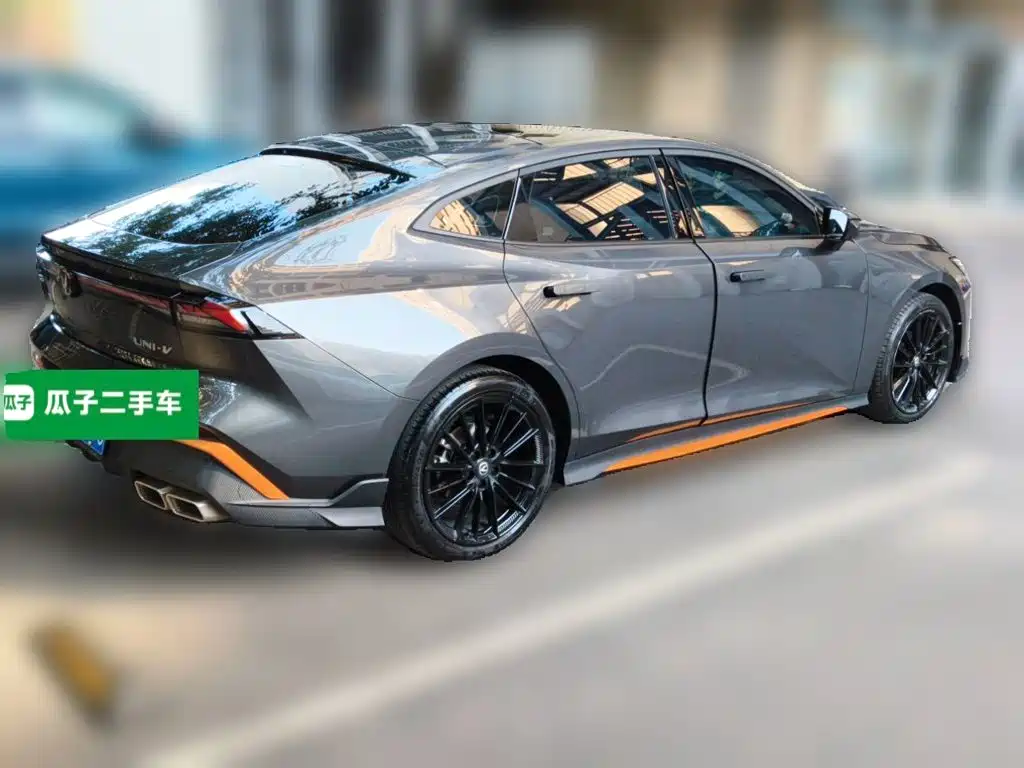 Changan UNI-V — миниатюра 3