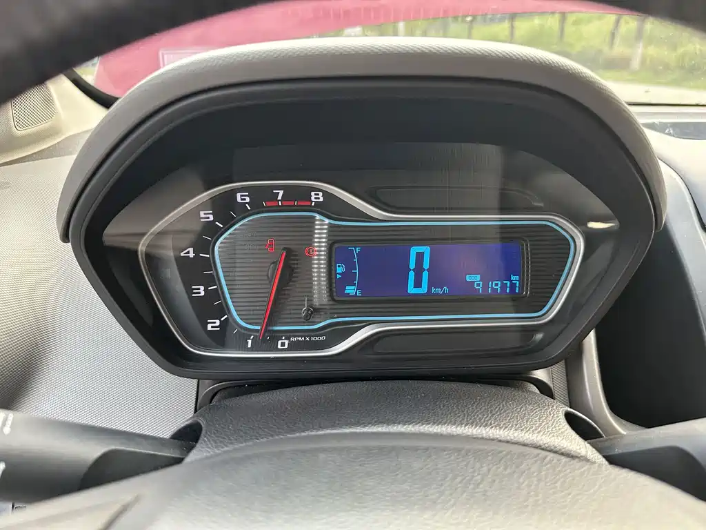 Chevrolet Aveo — миниатюра 26