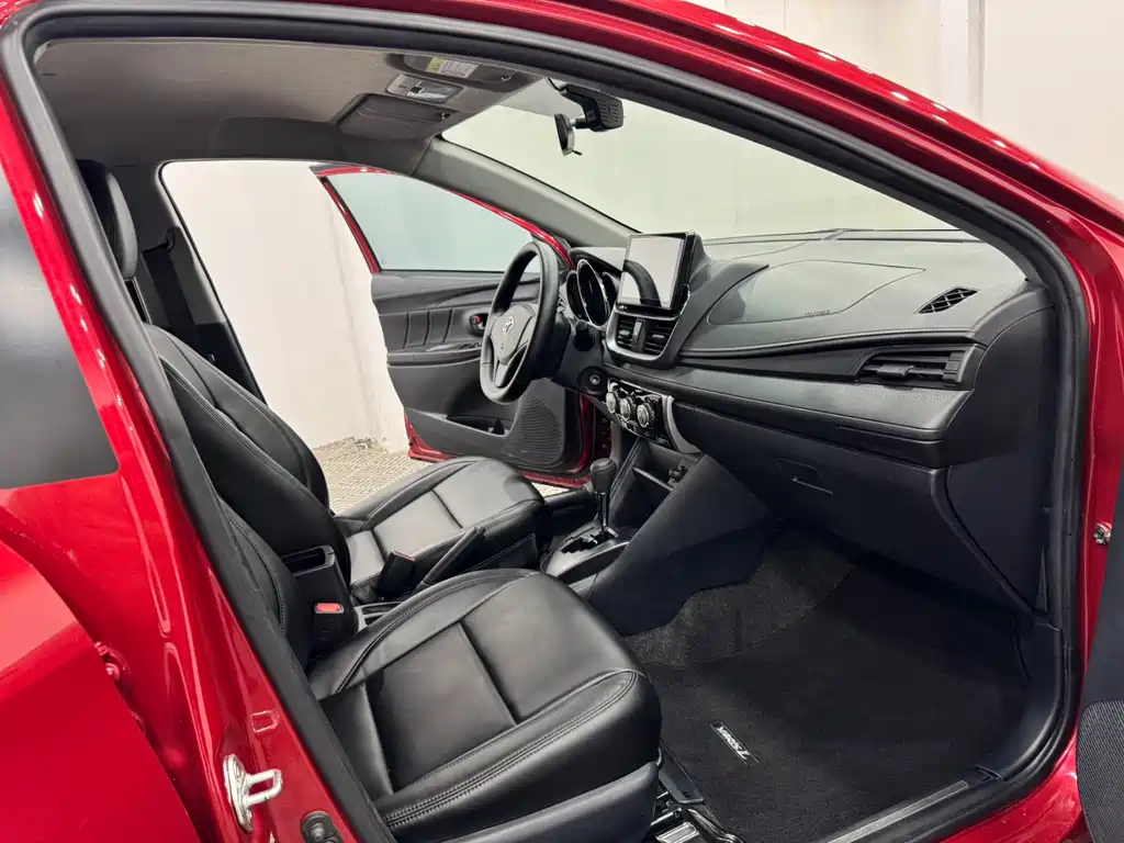 TOYOTA YARIS L ZHIXUAN