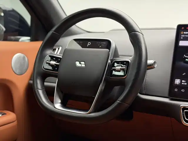 Li Auto Li L8 — миниатюра 19